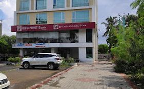 Dsquare Omr By K Hotels